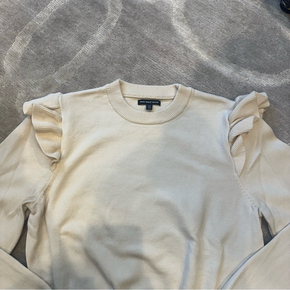 Who What Wear Beige Ruffle Sleeve Crew Neck Sweater - Picture 5 of 5